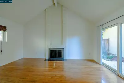 8 Del Prado Cir, Fairfield, CA 94533 - Photo 11
