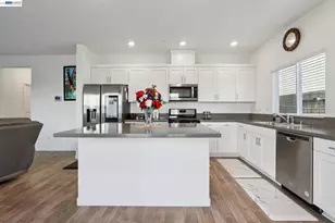1449 Dorona Ln, Manteca, CA 95336 - Photo 11