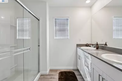 1449 Dorona Ln, Manteca, CA 95336 - Photo 25