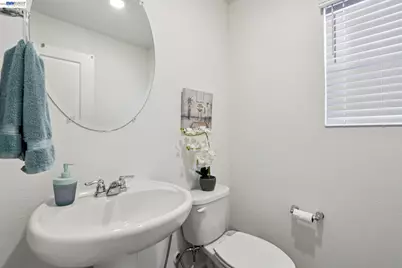 1449 Dorona Ln, Manteca, CA 95336 - Photo 27
