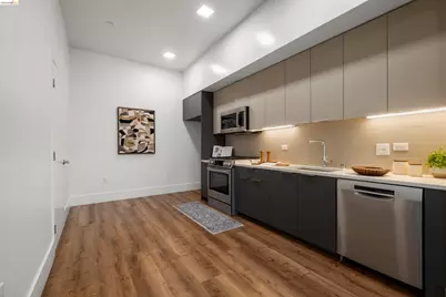1545 32nd Street #101, Oakland, CA 94608 - Photo 9
