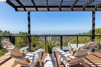6930 Snake Rd, Oakland, CA 94611 - Photo 29