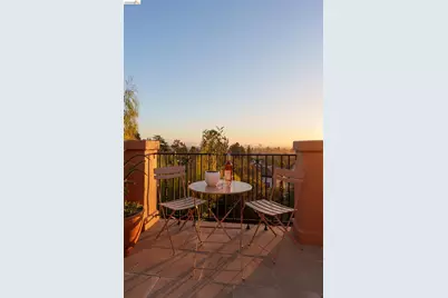 5960 Margarido Dr, Oakland, CA 94618 - Photo 49