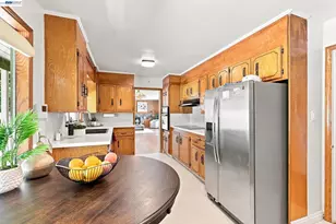 5760 Leona St, Oakland, CA 94605 - Photo 11
