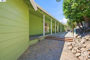 5760 Leona St, Oakland, CA 94605 - Photo 31