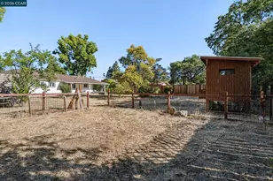 1243 Davis Ave, Concord, CA 94518 - Photo 47