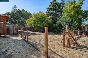 1243 Davis Ave, Concord, CA 94518 - Photo 43