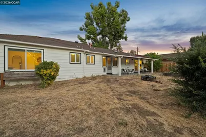 1243 Davis Ave., Concord, CA 94518 - Photo 49