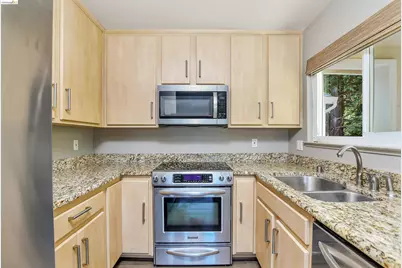 230 Amesport Landing, Half Moon Bay, CA 94019 - Photo 11