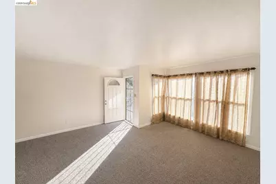 7430 Lockwood Street, Oakland, CA 94621 - Photo 19