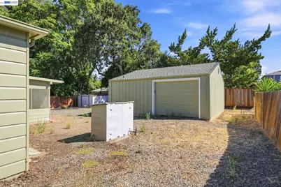 1834 Venice Dr, Concord, CA 94519 - Photo 21