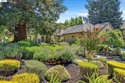 2757 Deer Meadow Dr, Danville, CA 94506 - Photo 3