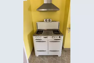 340 Garcia Ave, San Leandro, CA 94577 - Photo 13