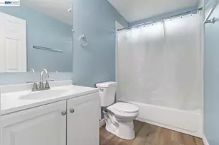 7025 Kermit Ln, Stockton, CA 95207 - Photo 5