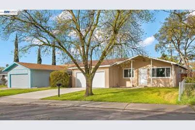 7025 Kermit Ln, Stockton, CA 95207 - Photo 3