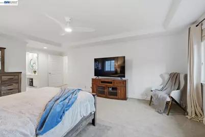 934 Wilmington Way, Redwood City, CA 94062 - Photo 35