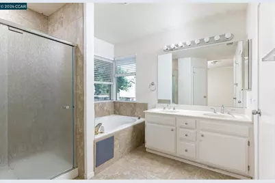 418 Stoneybrook Ln, Vacaville, CA 95687 - Photo 7