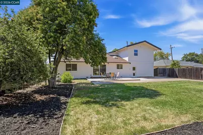 1478 Coventry Rd, Concord, CA 94518 - Photo 35