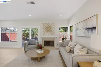 5579 Ridgewood Dr, Fremont, CA 94555 - Photo 17