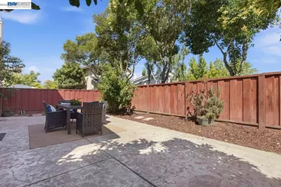 5579 Ridgewood Dr, Fremont, CA 94555 - Photo 45