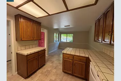 6447 Montez Ct, Citrus Heights, CA 95621 - Photo 5