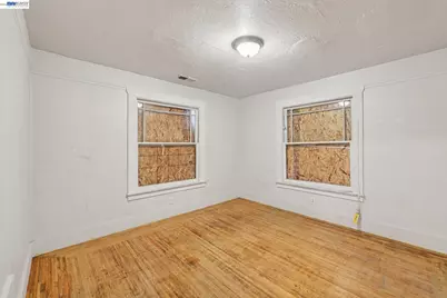 5826 Avenal, Oakland, CA 94605 - Photo 15