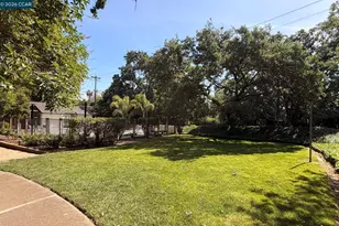 500 Suntree Ln, Pleasant Hill, CA 94523 - Photo 33