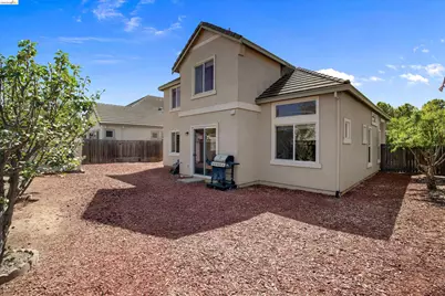 14 Renoir Ct, Oakley, CA 94561 - Photo 33