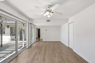 315 Creekview Ct, Vacaville, CA 95688 - Photo 3
