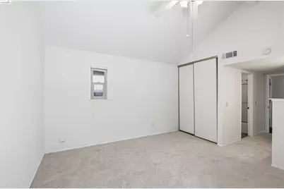 315 Creekview Ct, Vacaville, CA 95688 - Photo 11