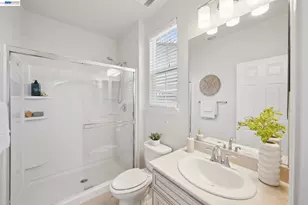 123 Benmore Dr, Hayward, CA 94542 - Photo 15