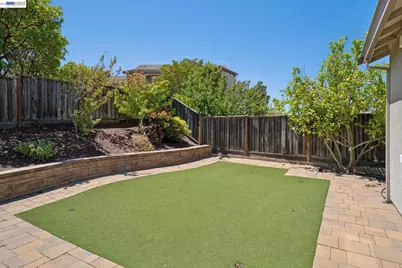 123 Benmore Dr, Hayward, CA 94542 - Photo 65