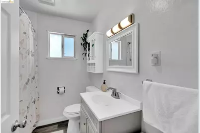 1758 Landana, Concord, CA 94519 - Photo 33