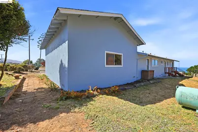 295 Los Santos Dr, Bodega Bay, CA 94923 - Photo 47