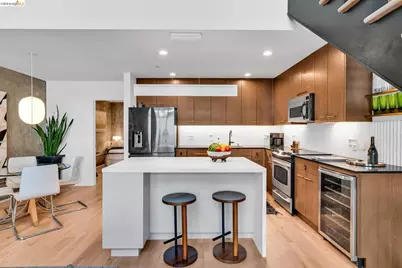 311 Oak St #102, Oakland, CA 94607 - Photo 9