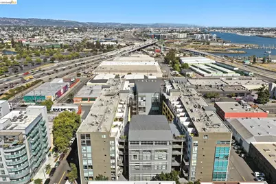 311 Oak St #102, Oakland, CA 94607 - Photo 47