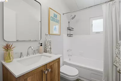 2317 Mira Vista Dr, El Cerrito, CA 94530 - Photo 19