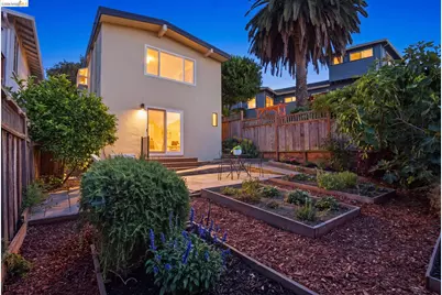 2317 Mira Vista Dr, El Cerrito, CA 94530 - Photo 33