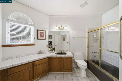2426 Heritage Oaks Dr, Alamo, CA 94507 - Photo 27