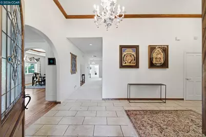 2426 Heritage Oaks Dr, Alamo, CA 94507 - Photo 3