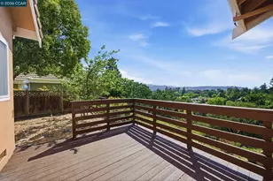 2426 Heritage Oaks Dr, Alamo, CA 94507 - Photo 25