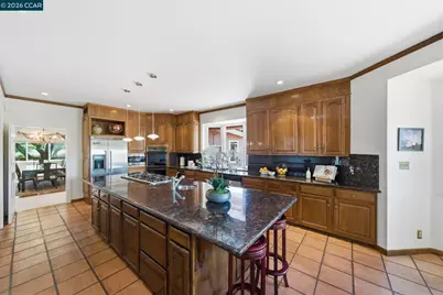 2426 Heritage Oaks Dr, Alamo, CA 94507 - Photo 9