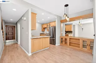 3861 Vine St, Pleasanton, CA 94566 - Photo 5