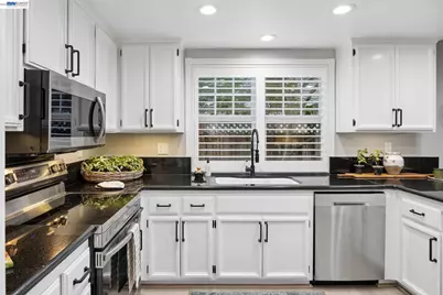 1609 Kolln St, Pleasanton, CA 94566 - Photo 25