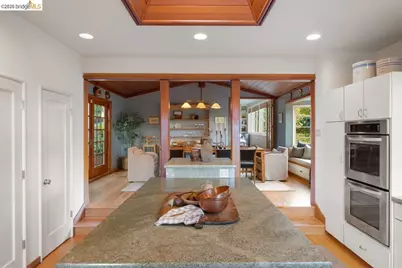 661 Woodmont Ave, Berkeley, CA 94708 - Photo 17