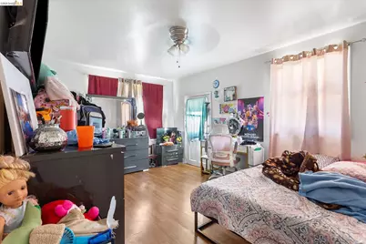 1905 Foothill Blvd, Oakland, CA 94606 - Photo 9