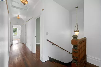 742 B St, Hayward, CA 94541 - Photo 29