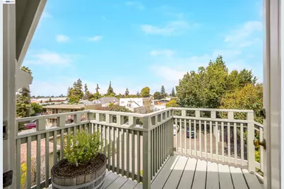 742 B St, Hayward, CA 94541 - Photo 61