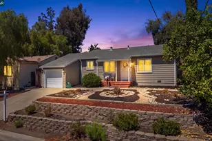 2437 Hemlock Ave, Concord, CA 94520 - Photo 1