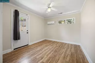 2437 Hemlock Ave, Concord, CA 94520 - Photo 21
